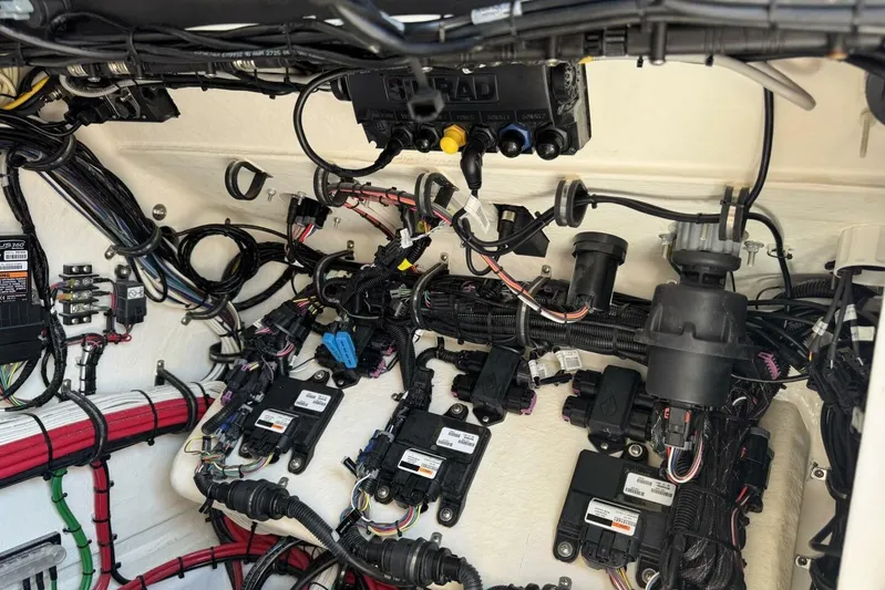  Yacht Photos Pics Electrical wiring and components inside a 2022 Onslow Bay 33 TE boat.