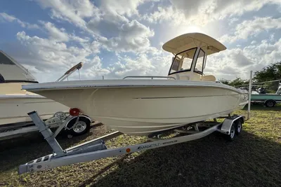 Scout 215 XSF