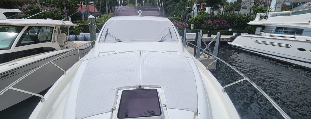 2009 Ferretti Yachts 47 