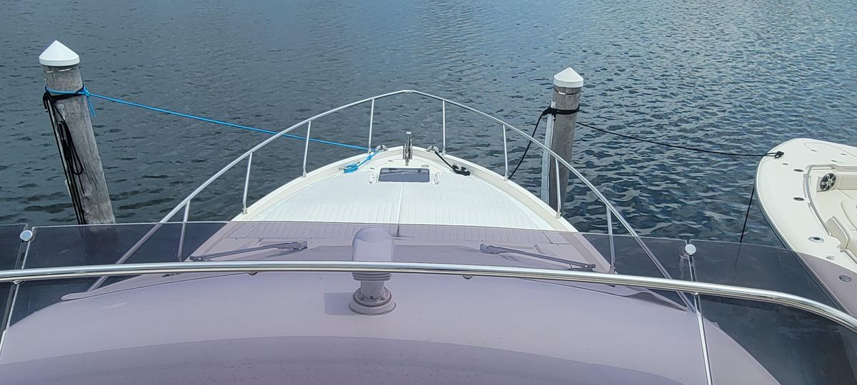 2009 Ferretti Yachts 47 