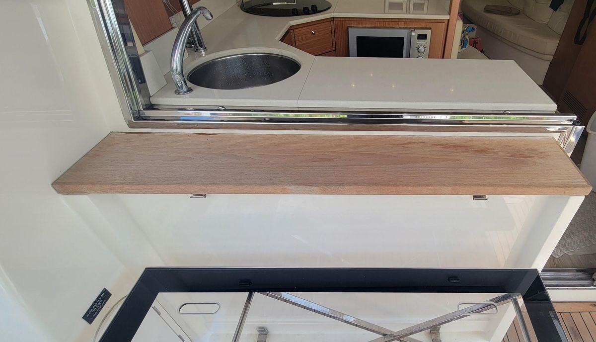 2009 Ferretti Yachts 47 