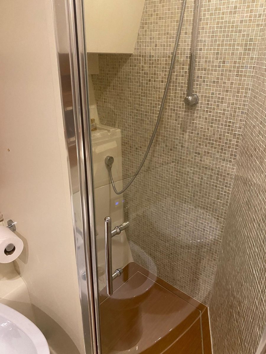 2009 Ferretti Yachts 47 