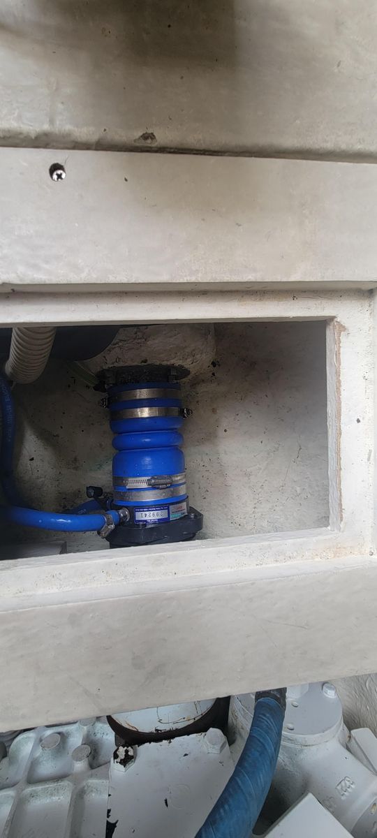 2009 Ferretti Yachts 47 