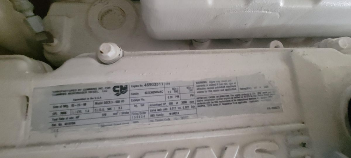 2009 Ferretti Yachts 47 