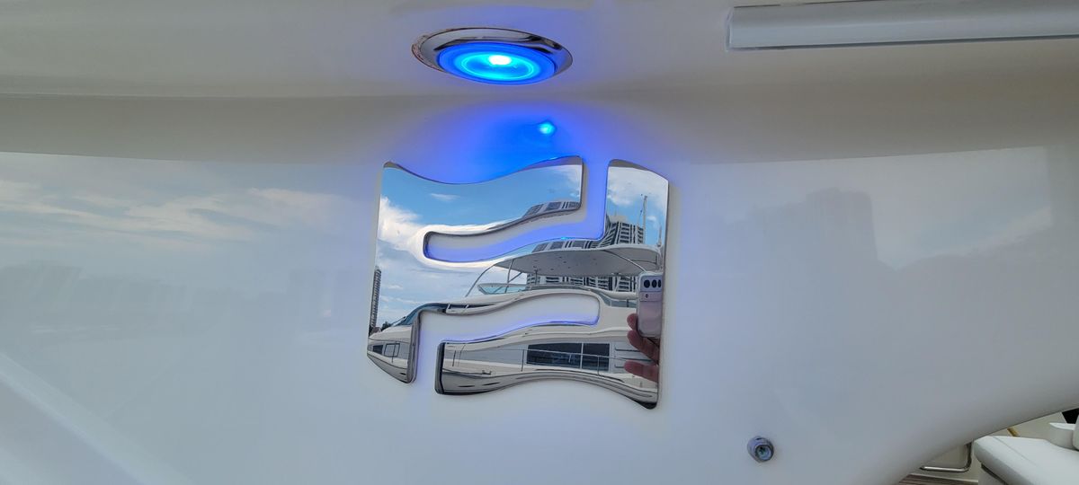 2009 Ferretti Yachts 47 