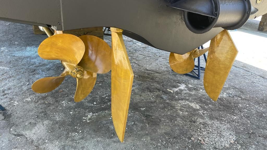 2009 Ferretti Yachts 47 