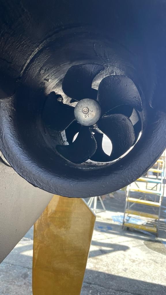 2009 Ferretti Yachts 47 