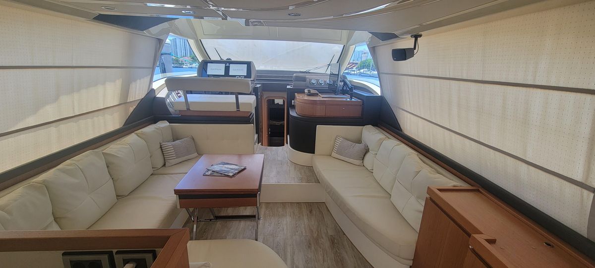 2009 Ferretti Yachts 47 