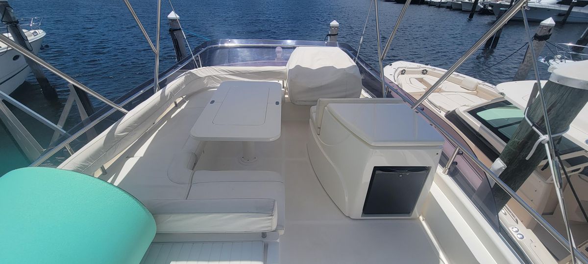 2009 Ferretti Yachts 470