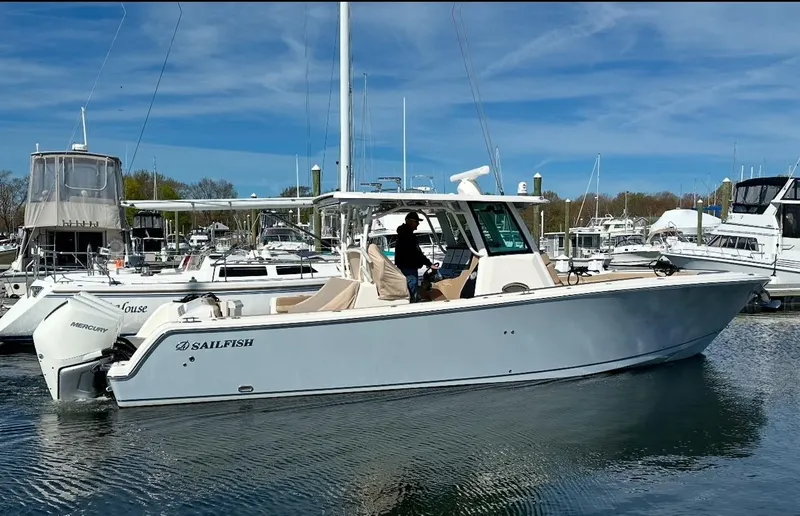 Reel Outlaw Yacht Photos Pics 