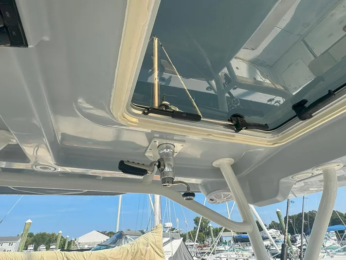 Reel Outlaw Yacht Photos Pics 