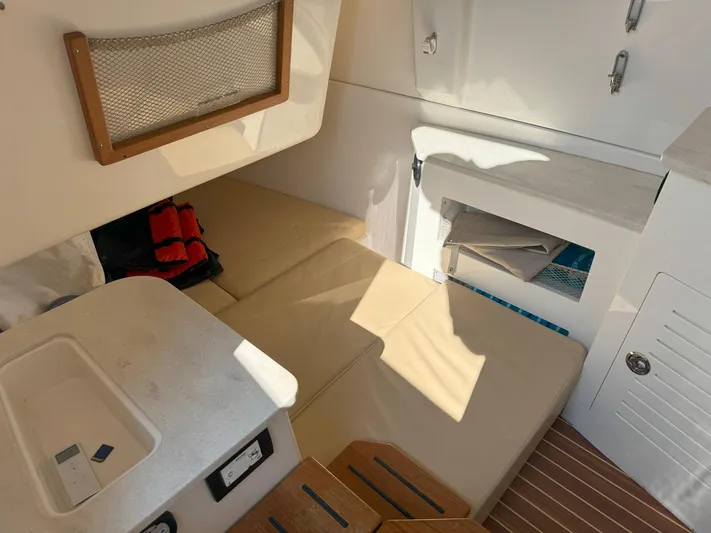 Reel Outlaw Yacht Photos Pics 