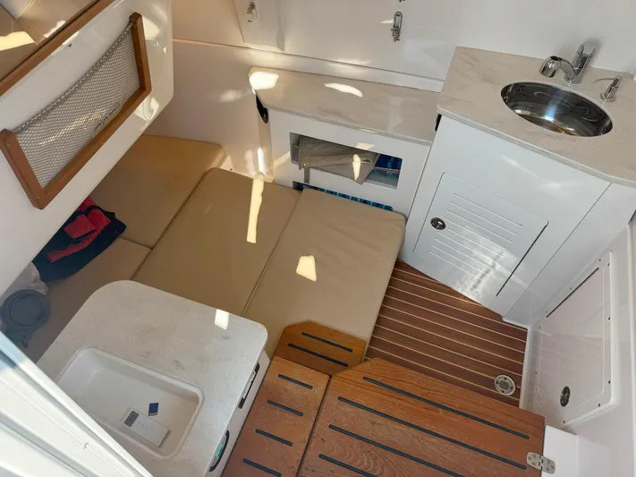 Reel Outlaw Yacht Photos Pics 