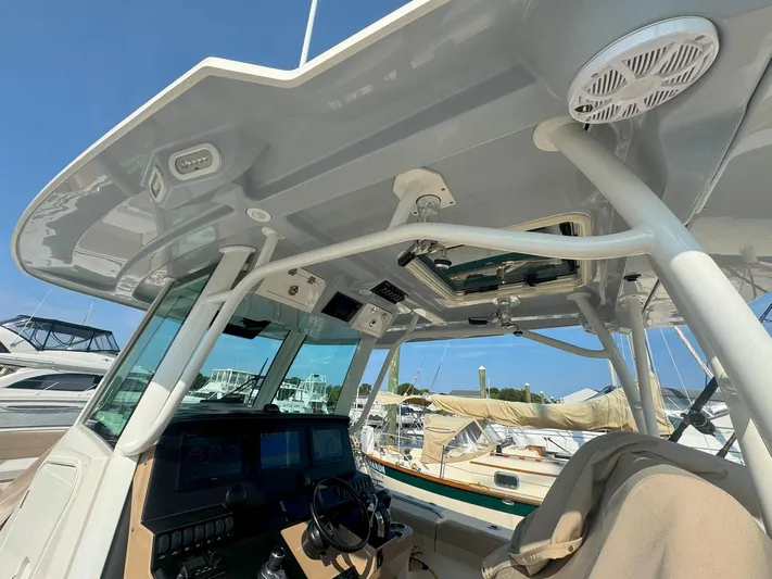 Reel Outlaw Yacht Photos Pics 