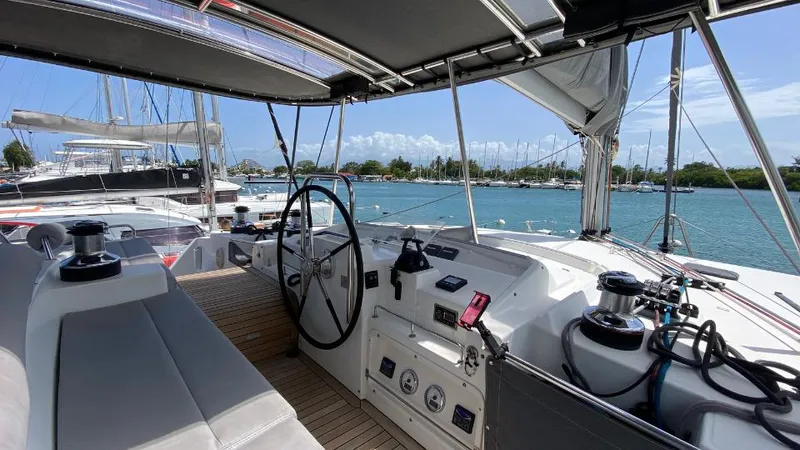 Iboat 500 Yacht Photos Pics Lagoon 500 - 2008