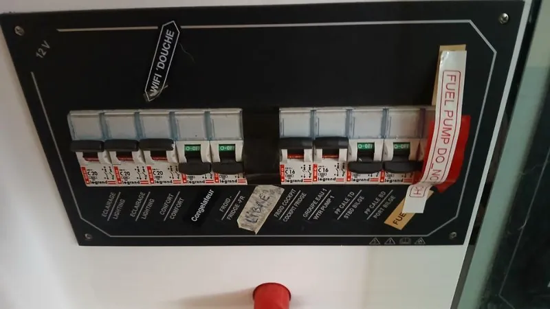 Iboat 500 Yacht Photos Pics Lagoon 500 - 2008