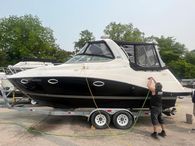 2011 Rinker 280 Express Cruiser