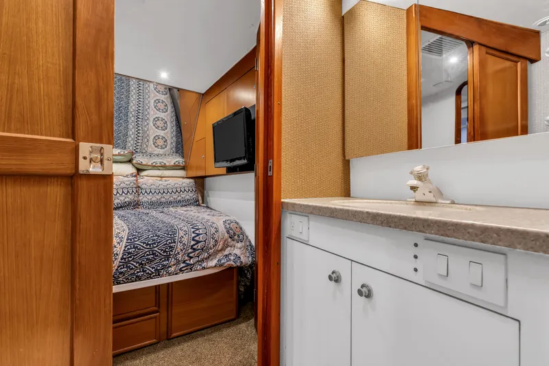 Live Wire Yacht Photos Pics 