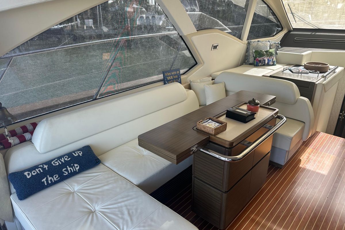 2015 Azimut 55 