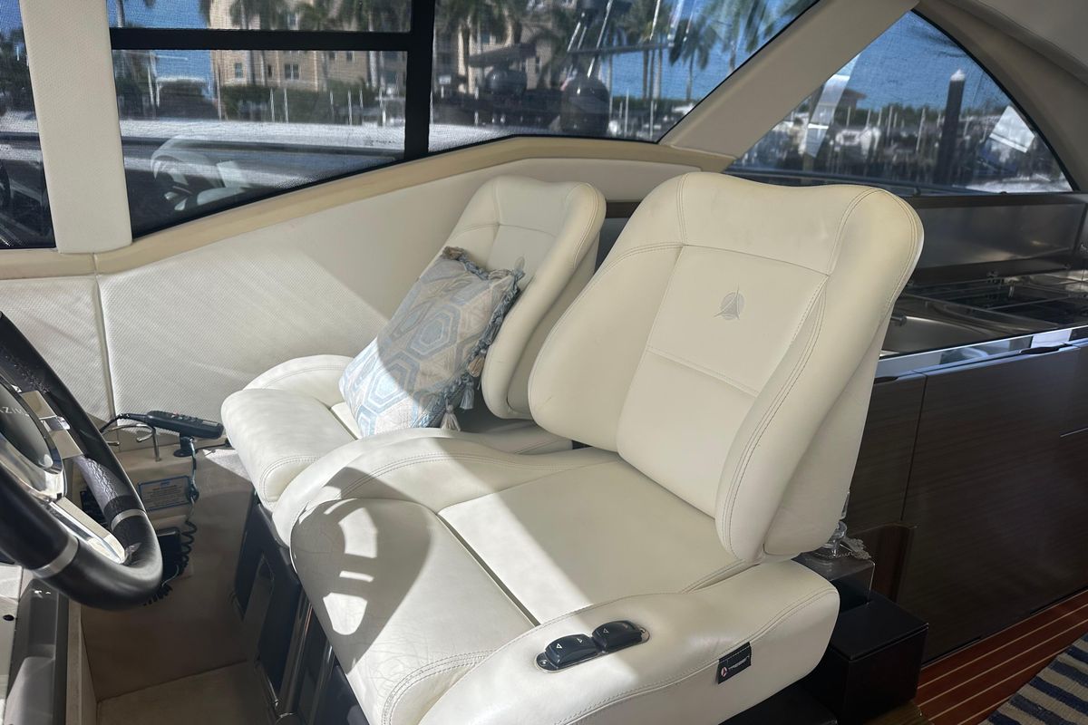 2015 Azimut 55 