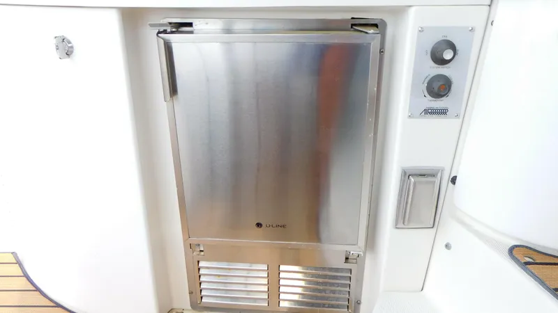  Yacht Photos Pics Stainless steel refrigerator on a 2003 Formula 40 PC yacht.