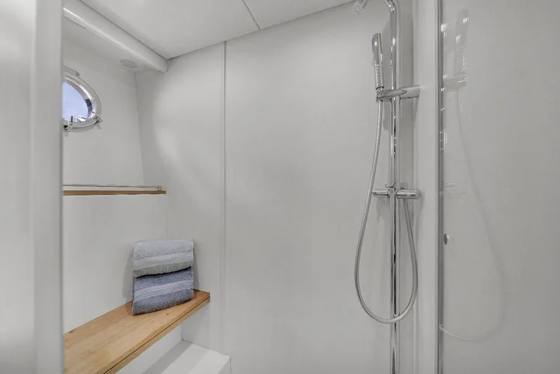 Joe Yacht Photos Pics 