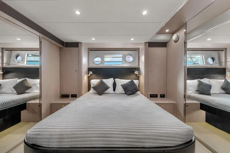 Joe Yacht Photos Pics 