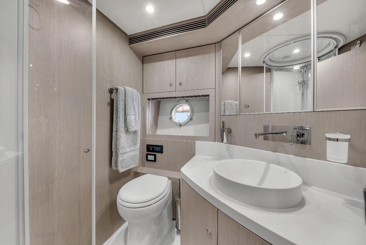 2015 Riva 63 