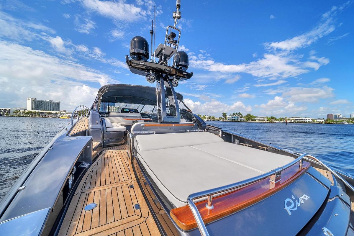 2015 Riva 63 