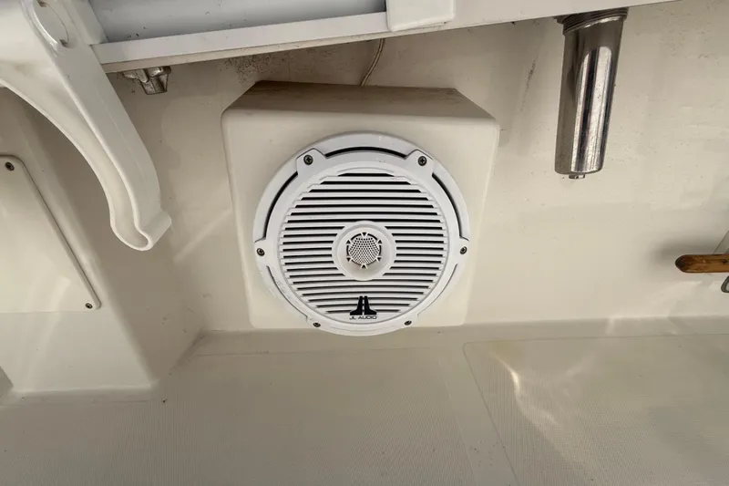  Yacht Photos Pics White speaker installed on a Calcutta 263 boat, model year 2019.