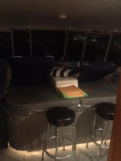 Laid Off Yacht Photos Pics 