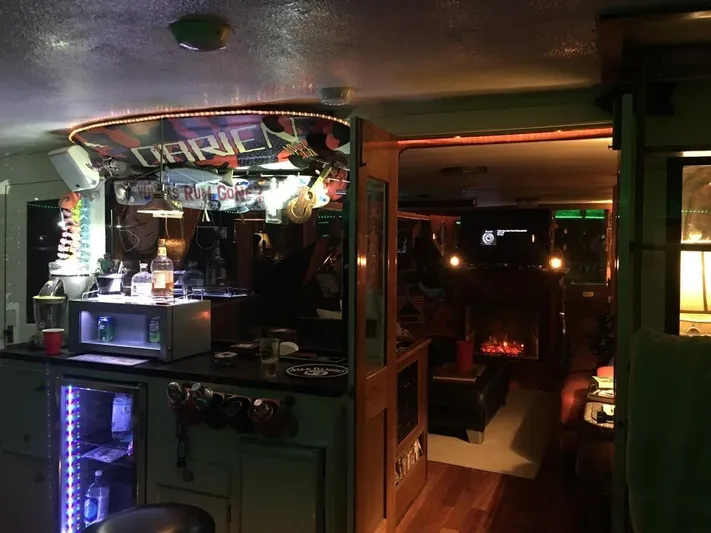 Laid Off Yacht Photos Pics 