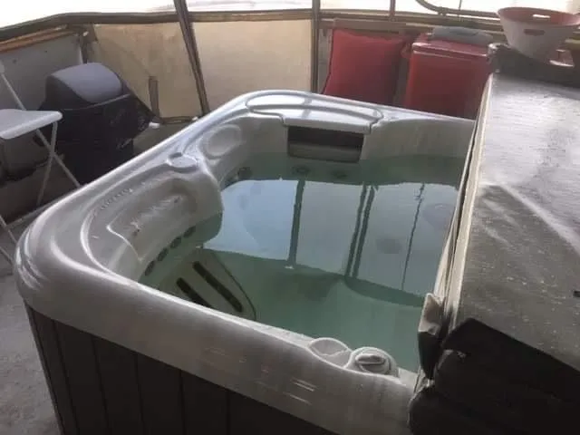 Laid Off Yacht Photos Pics 