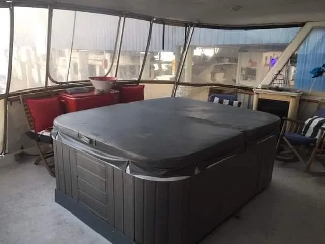 Laid Off Yacht Photos Pics 