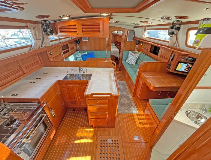 Manawa Yacht Photos Pics 