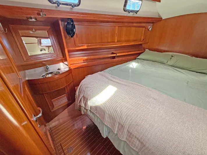 Manawa Yacht Photos Pics 