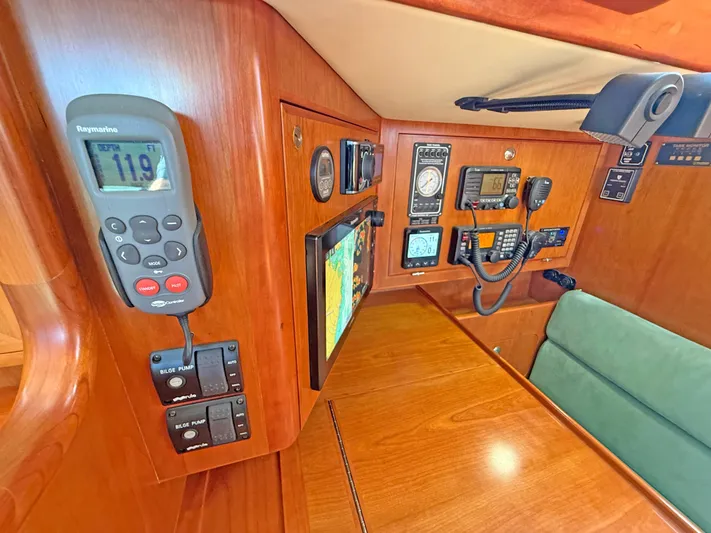 Manawa Yacht Photos Pics 