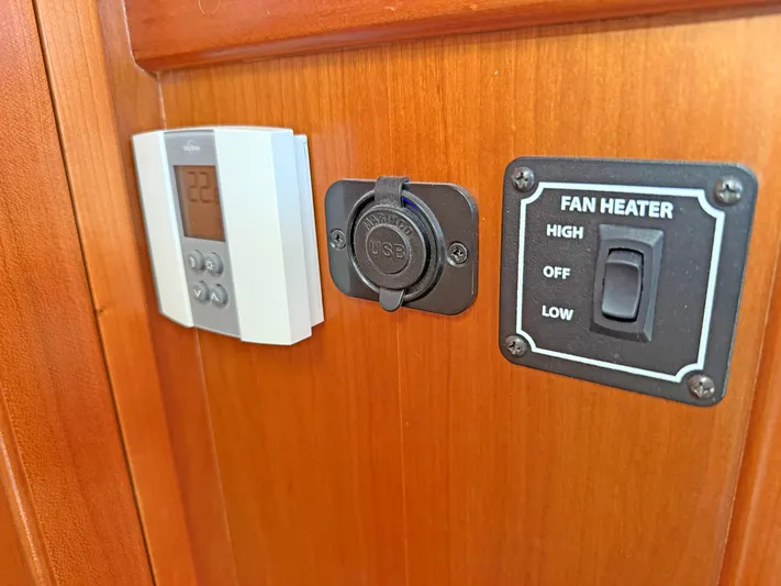 Manawa Yacht Photos Pics 