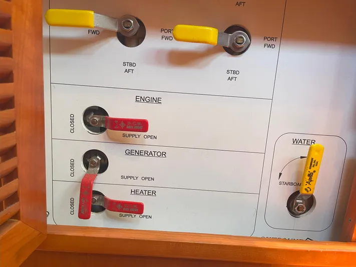 Manawa Yacht Photos Pics 