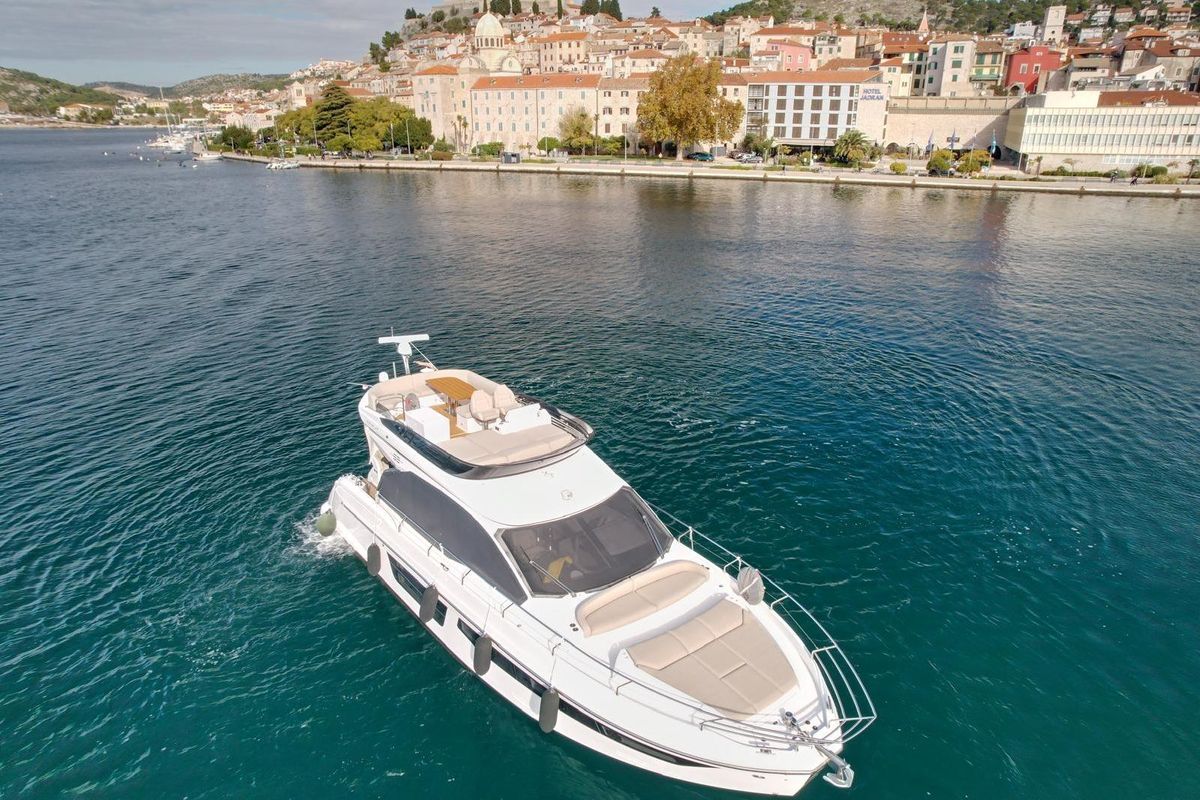 2024 Azimut 55 
