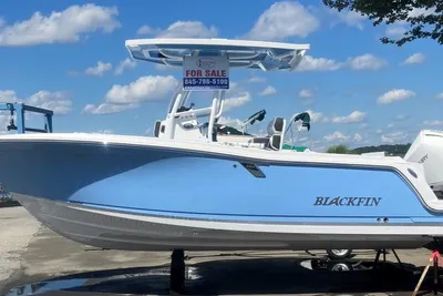 Blackfin 222 CC