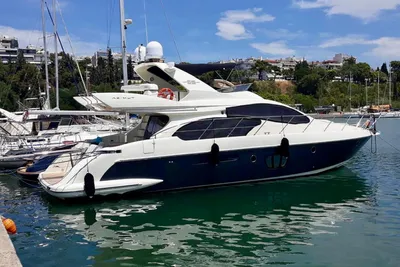 2008 Azimut 55
