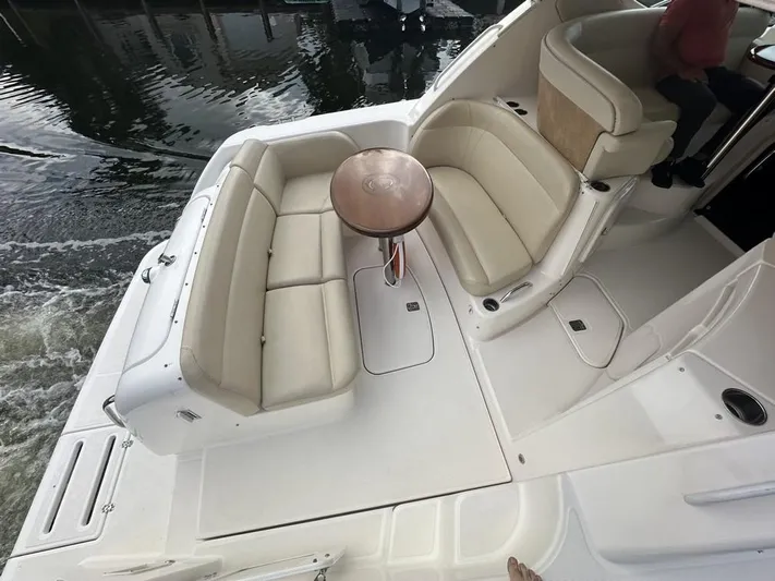 2008 Tiara 3500 Sovran Yacht Photos Pics 2008 Tiara Yachts 3500 Sovran boat with spacious seating and round table on deck.