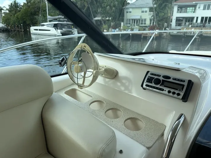 2008 Tiara 3500 Sovran Yacht Photos Pics 