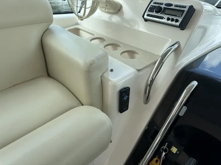 2008 Tiara 3500 Sovran Yacht Photos Pics 