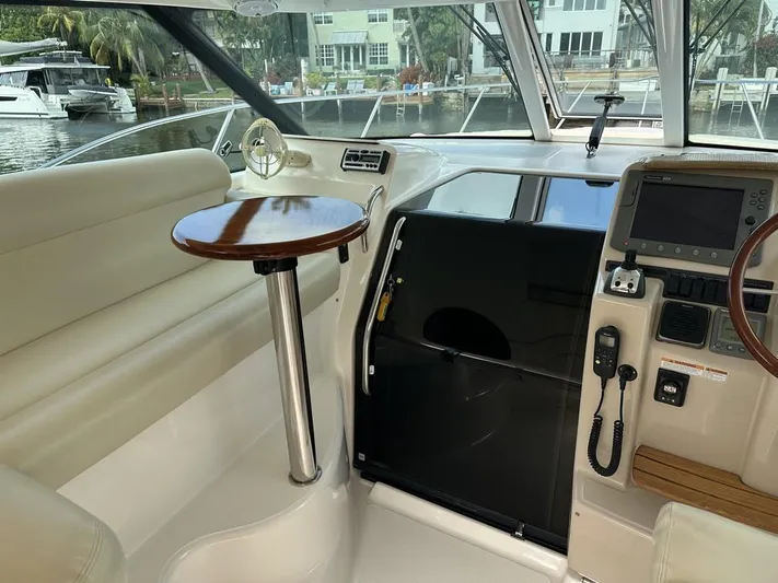 2008 Tiara 3500 Sovran Yacht Photos Pics 