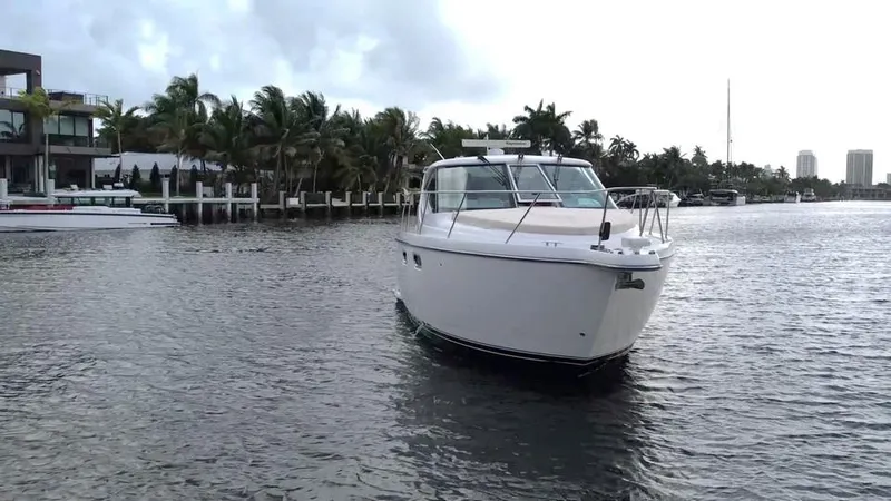 2008 Tiara 3500 Sovran Yacht Photos Pics 