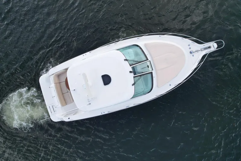 2008 Tiara 3500 Sovran Yacht Photos Pics 