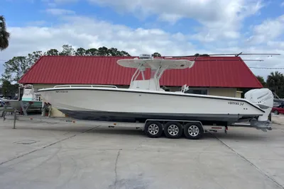Venture 34 Center Console