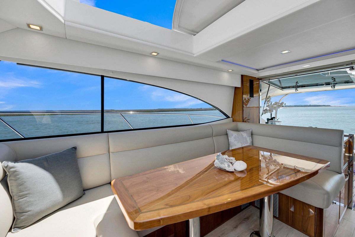 2020 Riviera 50 